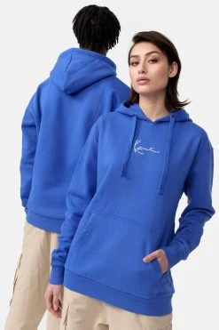 Karl Kani Small Signature Essential Hoodie Unisex - Hoodie - Blue -Gant shop 015b31f332204f0f977da2ca5dc9c954 scaled