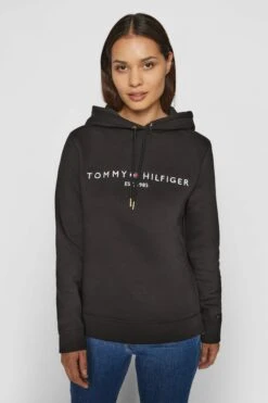 Tommy Hilfiger Hoodie - Schwarz -Gant shop 028c406f9d0540378811c1efd53a6a12 scaled