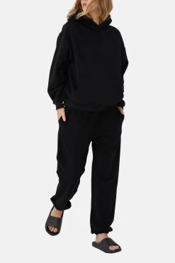 COTTON ON Classic Hoodie - Hoodie - Black 8 COTTON ON Classic Hoodie - Hoodie - Black -Gant shop 032b97a2b0914fe9852de7e59efcae63