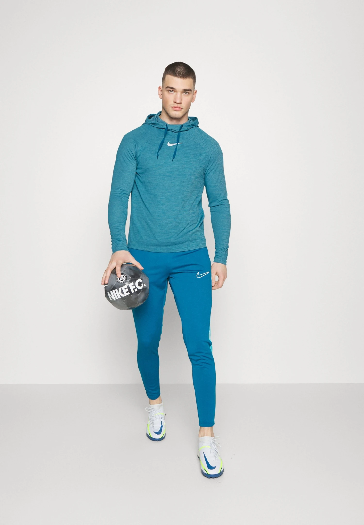 Nike Performance Academy Hoodie- Topper Langermet - Green Abyss/Pure/Summit White/White 4 Nike Performance Academy Hoodie- Topper Langermet - Green Abyss/Pure/Summit White/White - Bilde 2