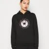 Converse Radiating Love Classic Fit Hoodie - Sweatshirt - Black -Gant shop 09ffc34857a44fc5973e1fd9e2419b62