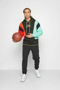 Puma In The Paint- Hoodie - Black Color Block -Gant shop 0f3bb8304f154530ace6c1b2a2fc619e scaled