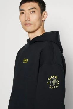 7 Days Active Oversized Organic Graphic Hoodie Unisex - Sweatshirt - Black 11 7 Days Active Oversized Organic Graphic Hoodie Unisex - Sweatshirt - Black -Gant shop 100e72f1474e43719c7beb7d0f1b619f scaled