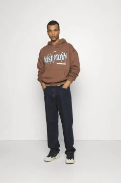 Lost Youth Heavy Hoodie Icon Unisex - Sweatshirt - Bark 9 Lost Youth Heavy Hoodie Icon Unisex - Sweatshirt - Bark -Gant shop 116c5fc16d9f4a13a1982d38404d6d41 scaled