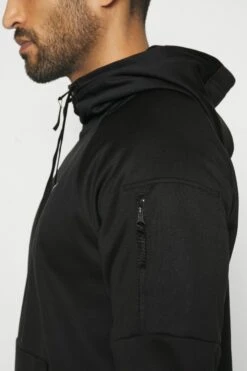 Nike Performance Hoodie - Black/White 12 Nike Performance Hoodie - Black/White -Gant shop 11a3fe3ea7514e3da492157b28192a8f scaled