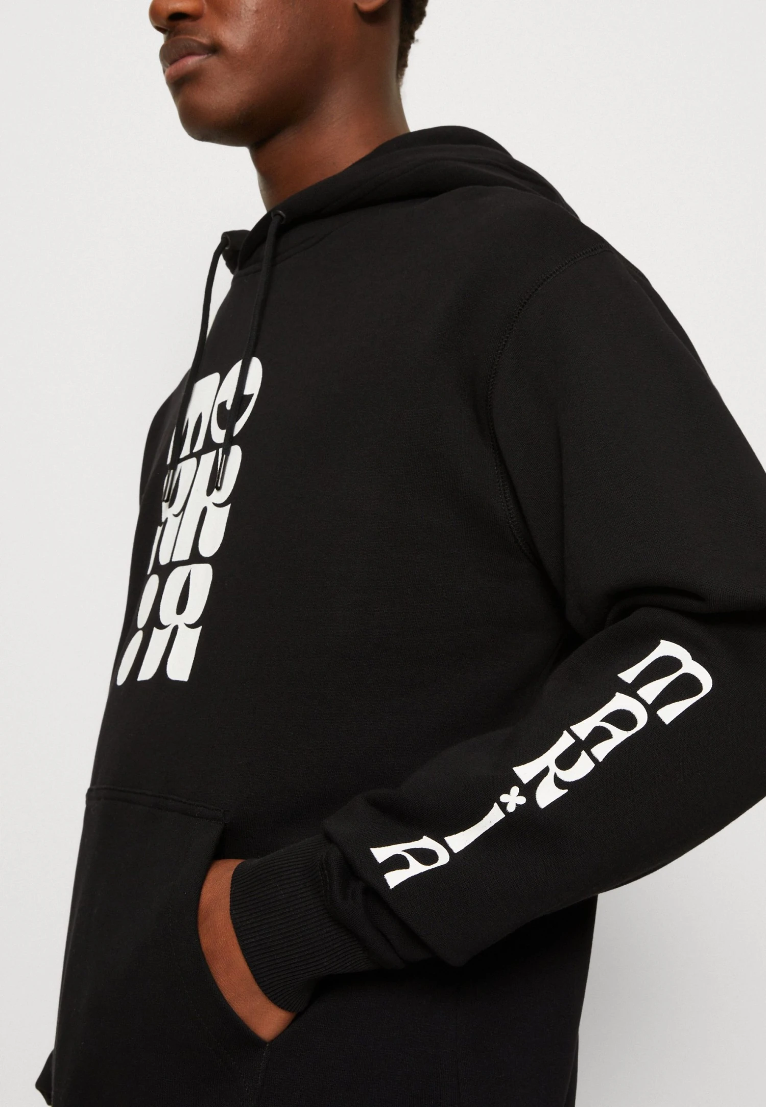 Makia Lia Hooded Unisex - Hoodie - Black 8 Makia Lia Hooded Unisex - Hoodie - Black - Bilde 6
