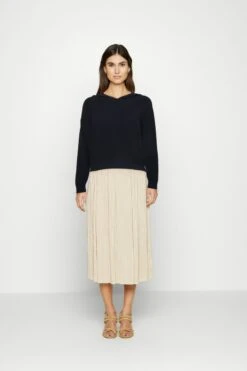 Edc By Esprit Soft Touch - Hoodie - Navy -Gant shop 17784086eef741f6a53811d42bf8b93b scaled