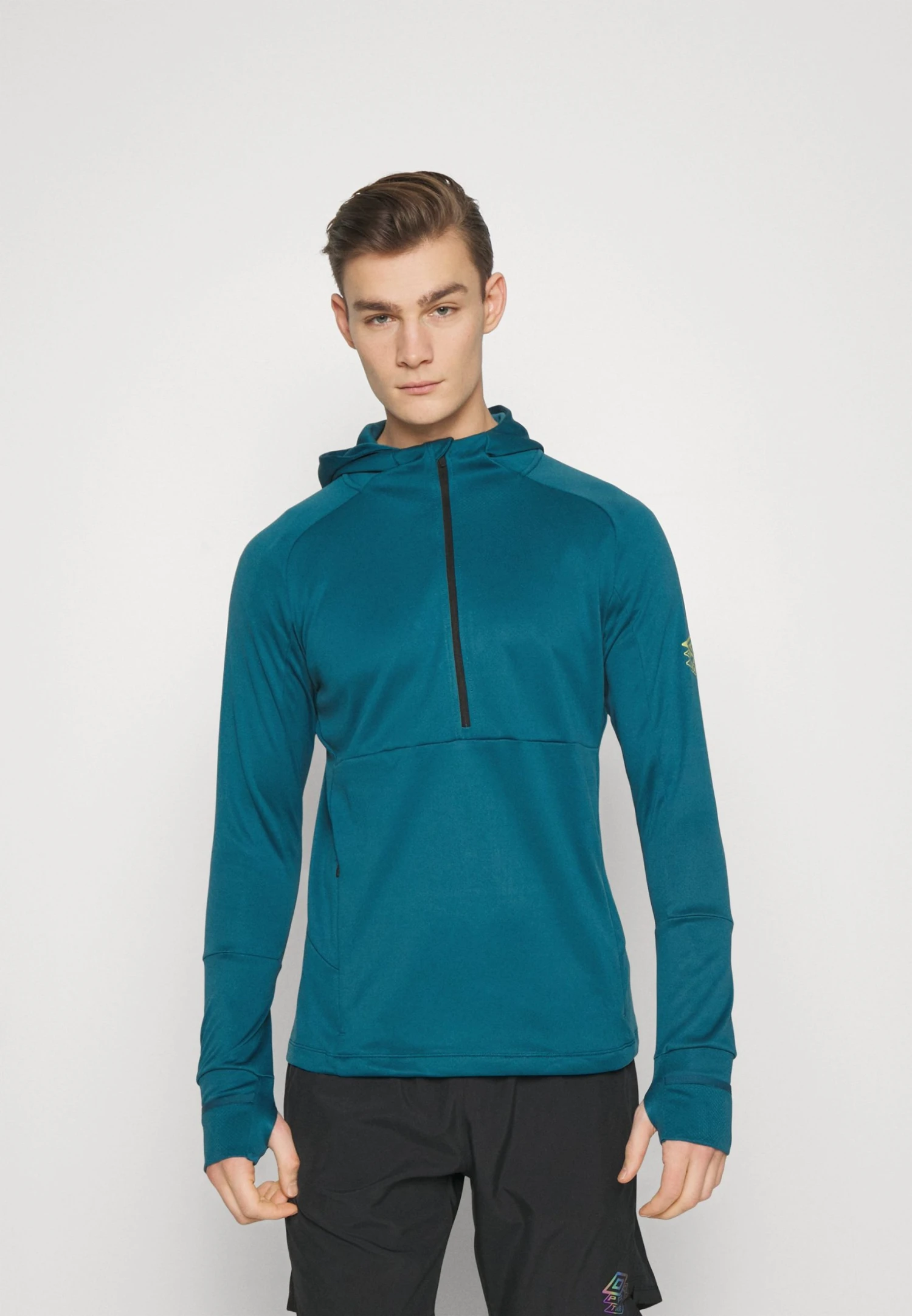 UMBRO Pro Training Elite Half Zip Hoodie - Hoodie - Blue Coral 3 UMBRO Pro Training Elite Half Zip Hoodie - Hoodie - Blue Coral