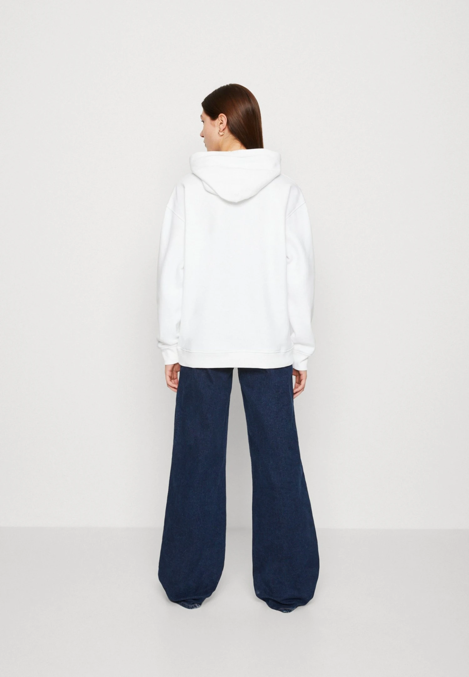 Tommy Jeans Pop Collegiate Hoodie - Sweatshirt - White/June Iris 5 Tommy Jeans Pop Collegiate Hoodie - Sweatshirt - White/June Iris - Bilde 3