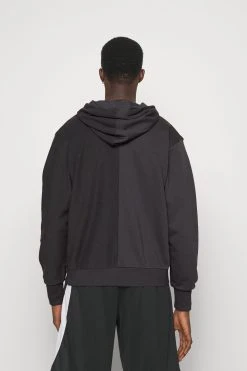 Nike Performance Hoodie - Anthracite -Gant shop 25c3e01d433d4cef8fa97017c589fe34 scaled