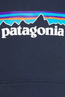 Patagonia Logo Uprisal - Hoodie - Marine -Gant shop 26054ee1ff7b43279d64a34c1e13de41 scaled
