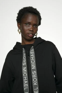 MICHAEL Michael Kors Mkgo Thru Hoodie - Sweatjakke - Black -Gant shop 294481ba2514433bb8d7d8c67707944c scaled