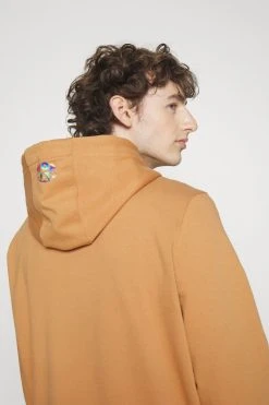 BARROW Hoodie Unisex - Hoodie - Burnt Sand -Gant shop 2e3be608556d426c8728277bde520108 scaled
