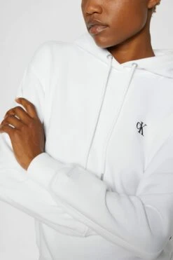Calvin Klein Jeans Embroidery Hoodie - Hoodie - Bright White -Gant shop 2e4c862278814718888a168c9b872cab scaled