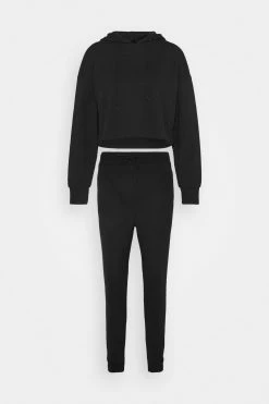 Even&Odd Hoodie - Black 12 Even&Odd Hoodie - Black -Gant shop 3233ad31070f481ca2d238fa18cabf50 scaled