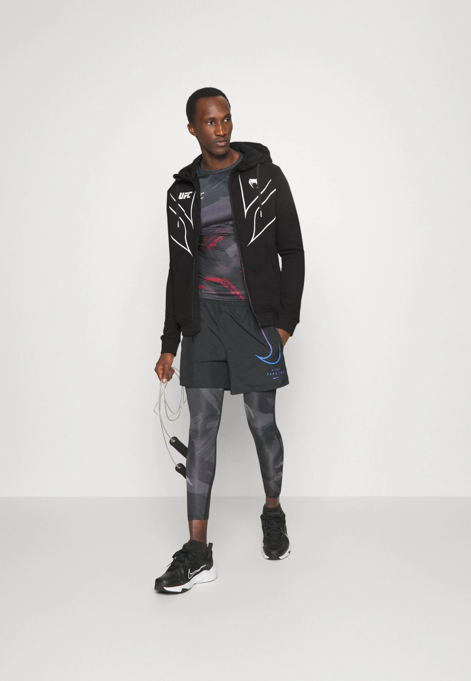 Venum Ufc Fight Night 2.0 Replica Men'S Full Zip Hoodie - Sweatjakke - Black 4 Venum Ufc Fight Night 2.0 Replica Men'S Full Zip Hoodie - Sweatjakke - Black - Bilde 2