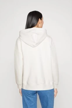 Gant Shield Hoodie - Hoodie - Eggshell -Gant shop 36c541b910e5400ebbf24c182465591a scaled