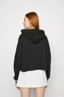 Adidas Originals Adicolor 70S Cropped Hoodie - Sweatshirt - Black -Gant shop 379230abdb3343a79a256910bb07159e scaled