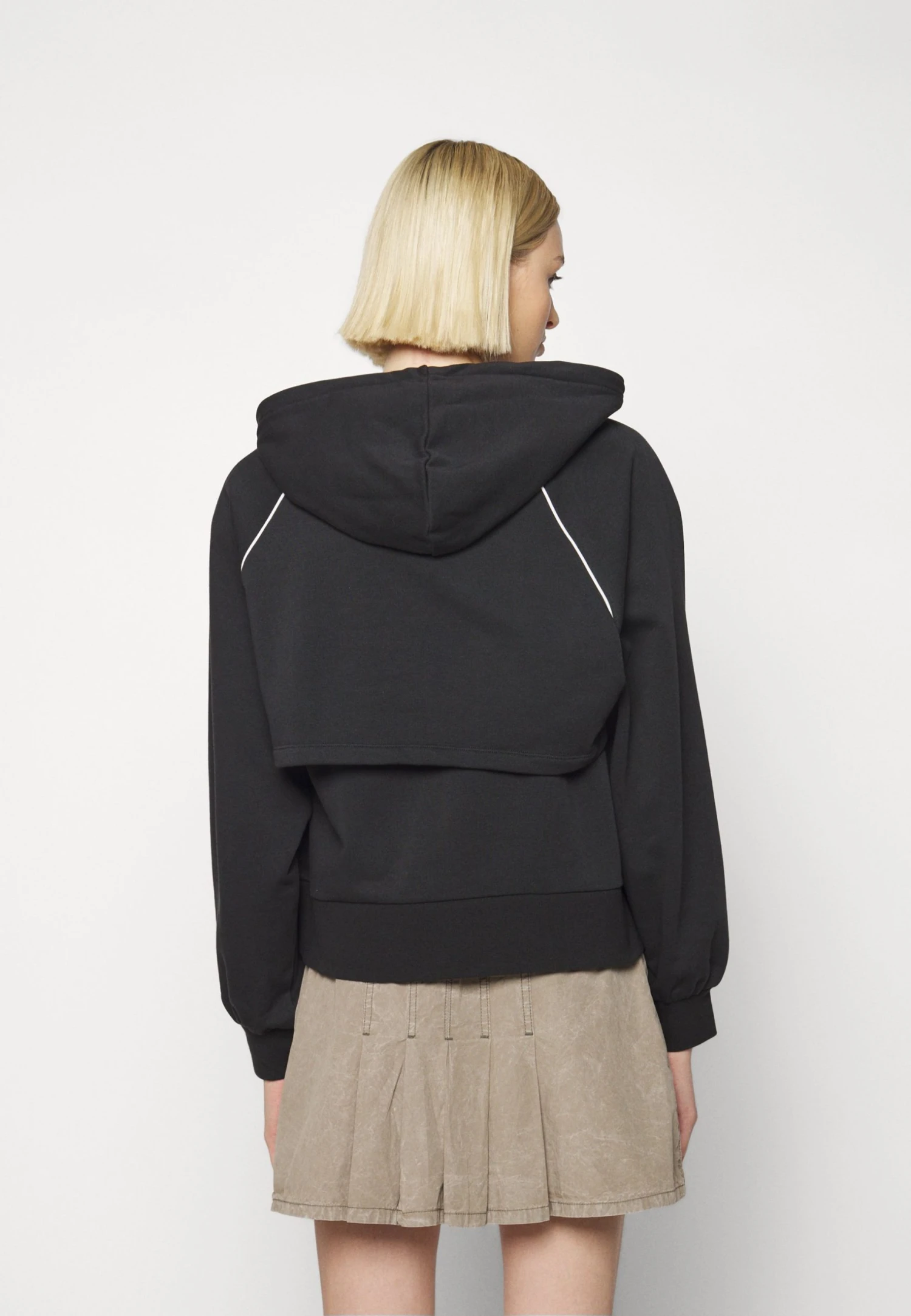 Adidas Originals Big Logo Hoodie 2 In 1 - Sweatshirt - Black 6 Adidas Originals Big Logo Hoodie 2 In 1 - Sweatshirt - Black - Bilde 4