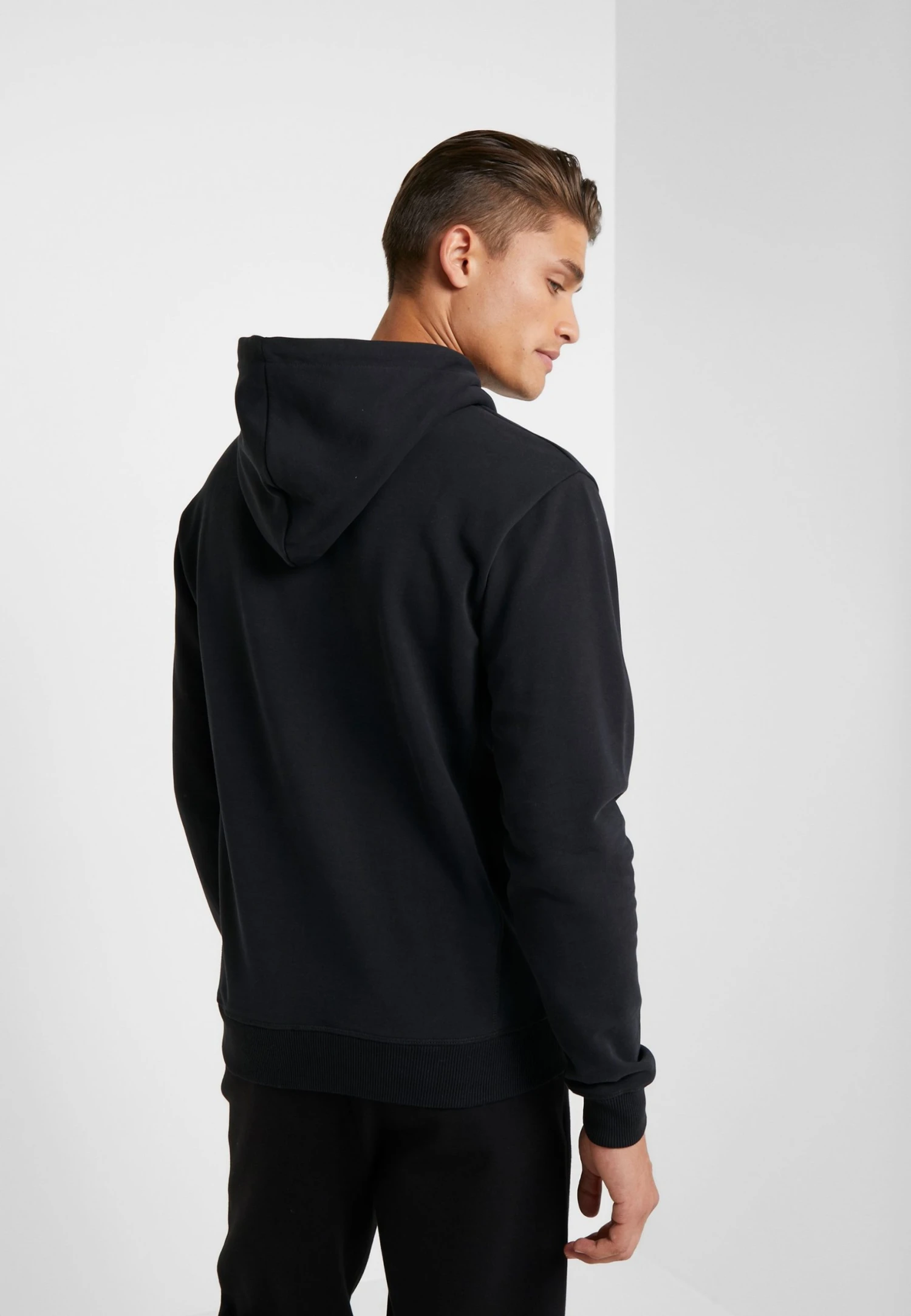 Les Deux Lens Hoodie - Hoodie - Black/White 5 Les Deux Lens Hoodie - Hoodie - Black/White - Bilde 3