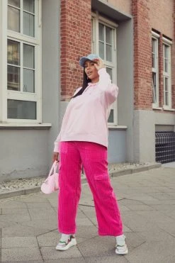 Nike Sportswear Club - Hoodie - Soft Pink/White -Gant shop 411a44410e994776a55e948a1a73a361 scaled