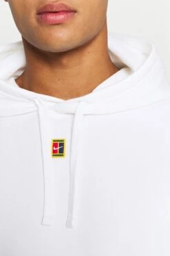 Nike Performance Heritage Hoodie - Hoodie - White -Gant shop 4364f2b1ca8a40f3839b9bb346383f72 scaled