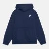 Nike Sportswear Club Unisex - Hoodie - Midnight Navy/White -Gant shop 4435e96983334bc8a2d2d6a77fb1d9a1