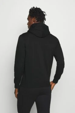 Champion Legacy Hooded - Hoodie - Black -Gant shop 46d49df5ff5e42b4bf2831f4daf75430 scaled