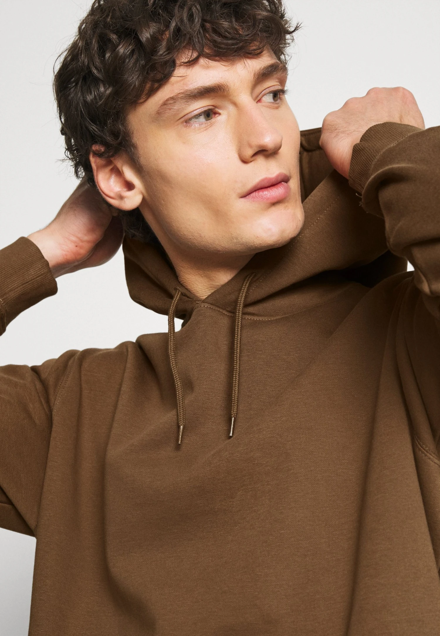 WEEKDAY Standard Hoodie - Sweatshirt - Brown 6 WEEKDAY Standard Hoodie - Sweatshirt - Brown - Bilde 4