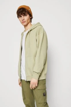 WEEKDAY Zip Hoodie - Sweatjakke - Dusty Green -Gant shop 52b93d6354a243e3807fb822787392d1 scaled