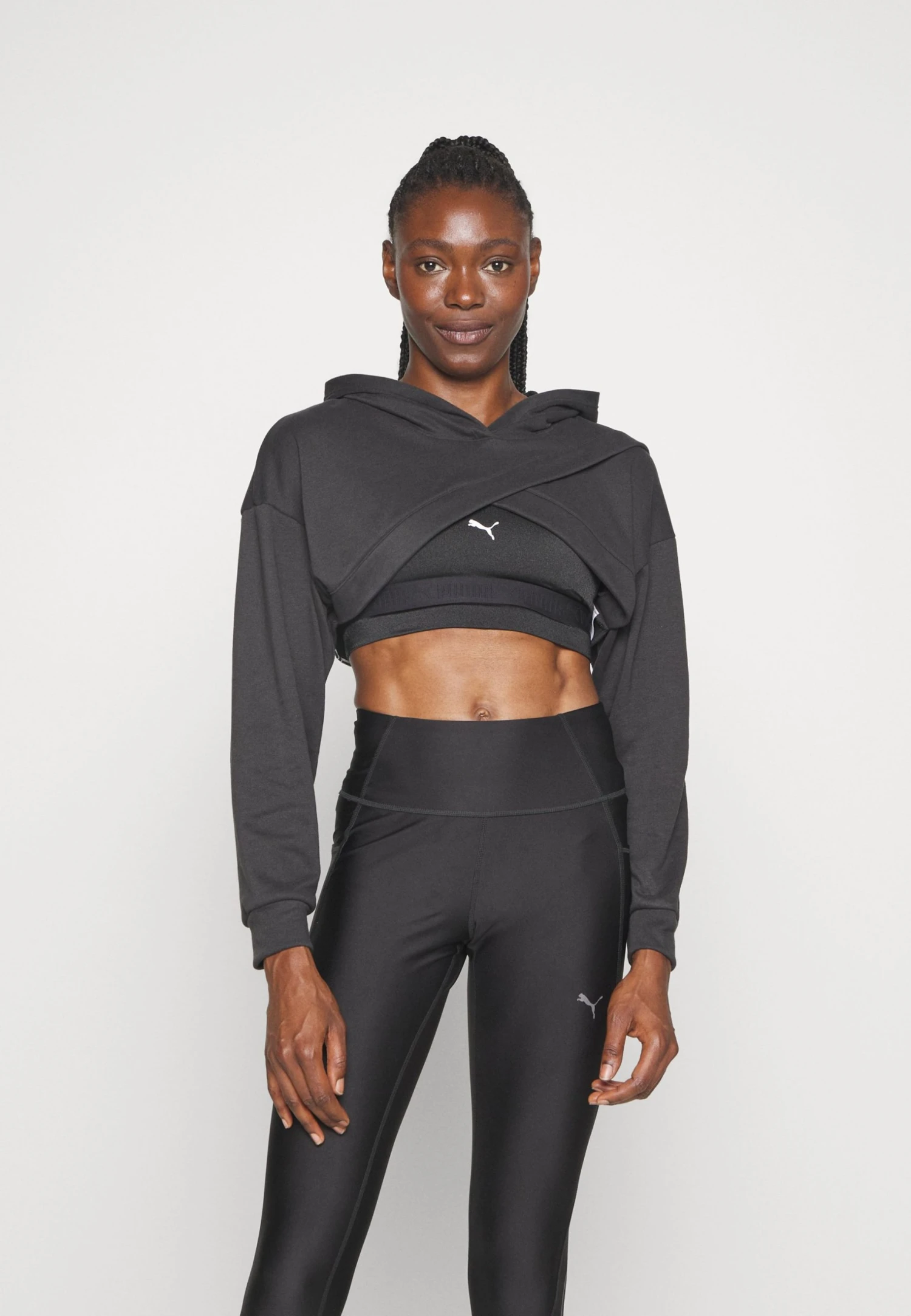 Puma Fit Move Crop Hoodie - Hoodie - Black/White 5 Puma Fit Move Crop Hoodie - Hoodie - Black/White - Bilde 3
