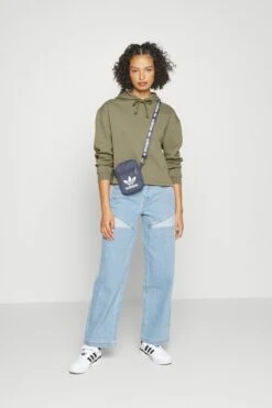 Pieces Pcchilli Hoodie - Hoodie - Deep Lichen Green 9 Pieces Pcchilli Hoodie - Hoodie - Deep Lichen Green -Gant shop 6636aaf2ac5e4b7e992c42cee8f6d74a scaled
