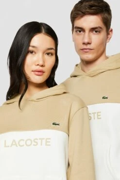 Lacoste Hoodie - Twig/Flour -Gant shop 6bc93cbc11e44ab5a396e7848a8b4e77 scaled