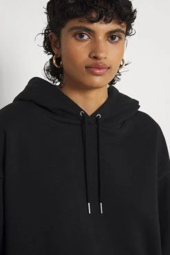 ONLY Onljoda Every Hoodie - Hoodie - Black -Gant shop 6ccf02e3b7964442b4eee57a6ebb87f8 scaled