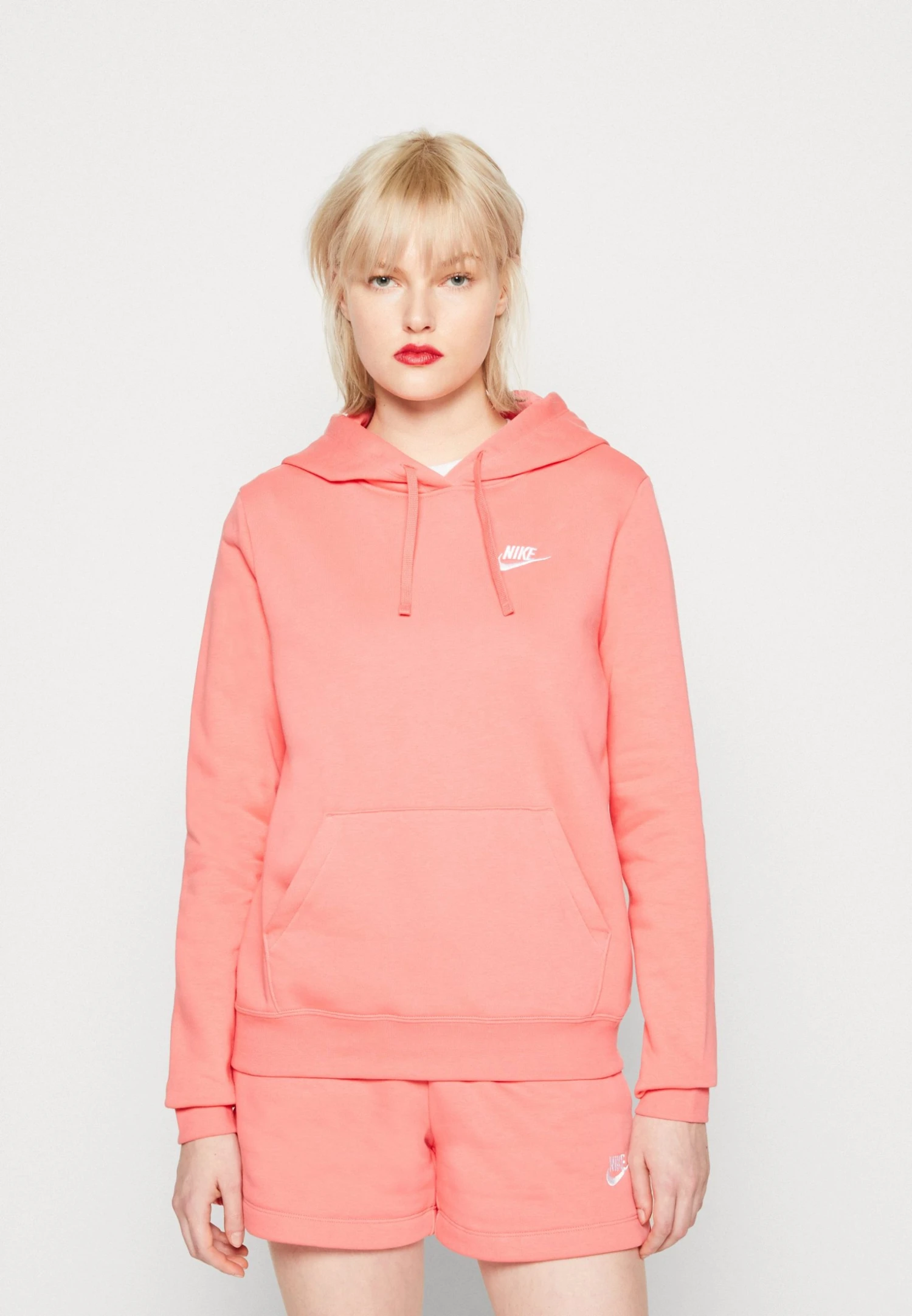 Nike Sportswear W Club Flc Std Po - Hoodie - Sea Coral 3 Nike Sportswear W Club Flc Std Po - Hoodie - Sea Coral