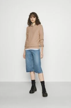 Pieces Pcpam- Hoodie - Warm Taupe -Gant shop 7319dc6733614a9c9166ba5afe91e7eb scaled