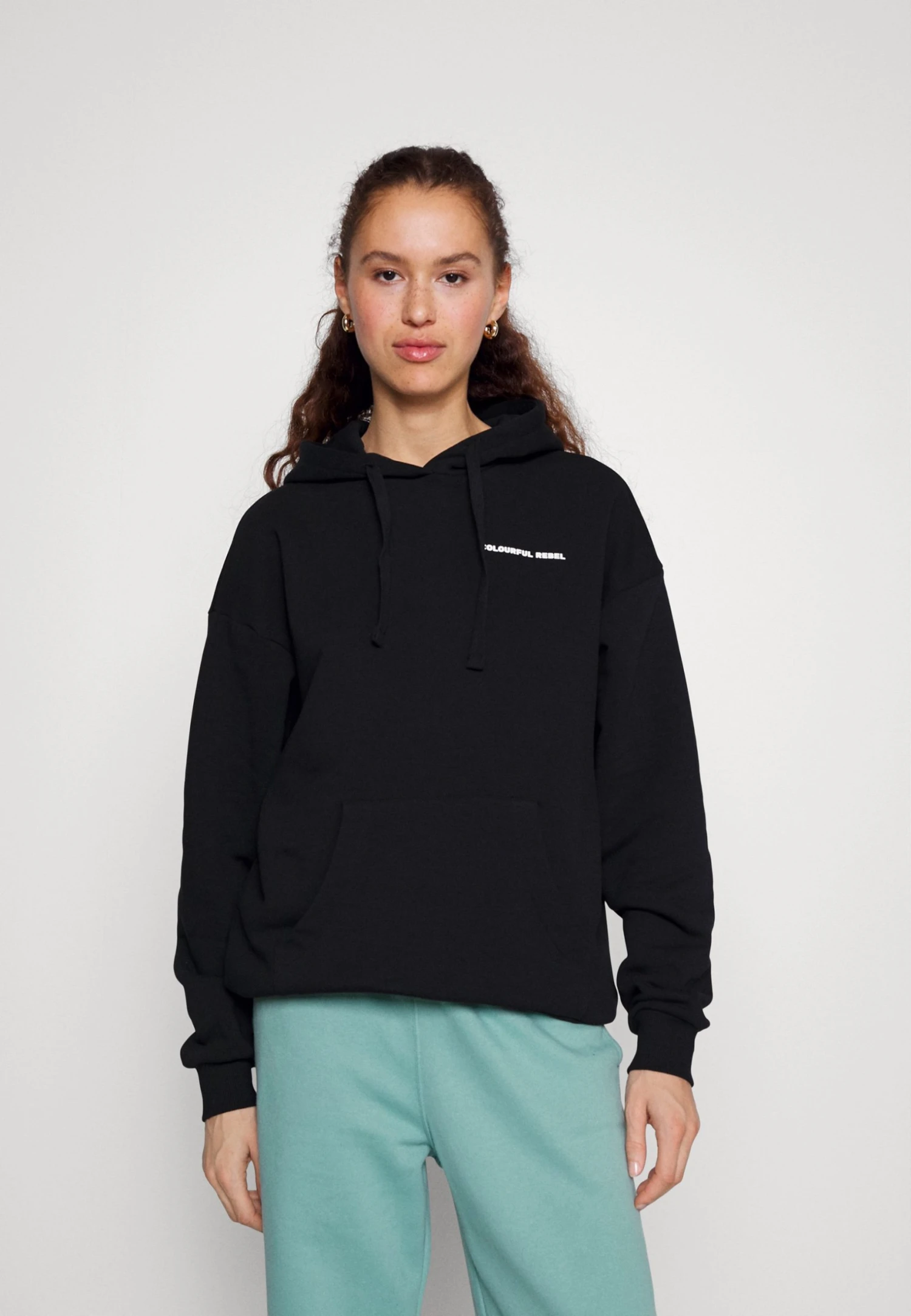 COLOURFUL REBEL Desert Magic Oversized Hoodie - Hoodie - Black 5 COLOURFUL REBEL Desert Magic Oversized Hoodie - Hoodie - Black - Bilde 3