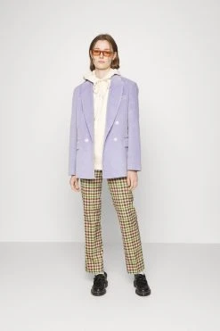 Levi's Graphic Standard - Hoodie - Peach Puree -Gant shop 795af5b8ee5e47b5ba04557cb9a2b92d scaled