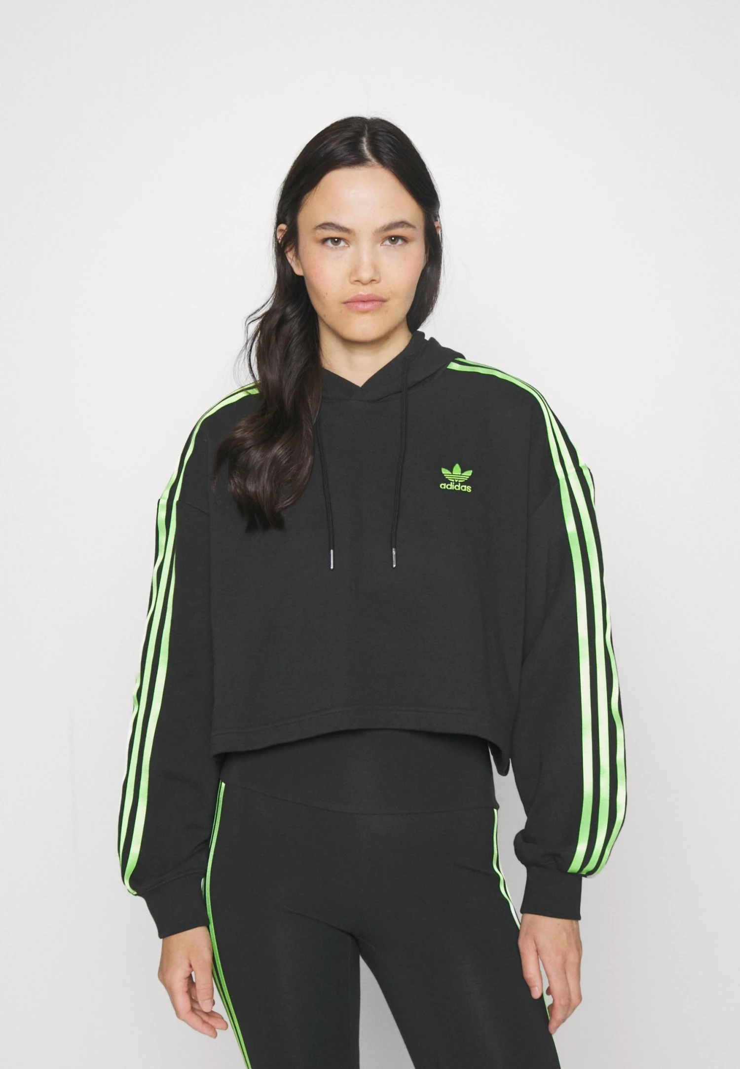 Adidas Originals Pride Hoodie - Sweatshirt - Black 6 Adidas Originals Pride Hoodie - Sweatshirt - Black - Bilde 4