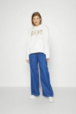 Gant Rel Logo Hoodie - Sweatshirt - Eggshell -Gant shop 7c64c73b58bc4ee6bcc21a4982da3d34 scaled