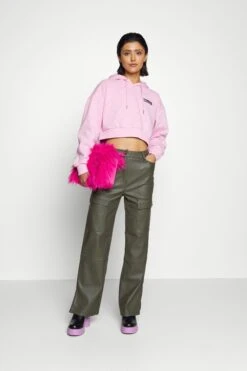 Ellesse Marinell- Hoodie - Light Pink -Gant shop 81a4fc299f844aeeb88df2d2a3c2c10f scaled