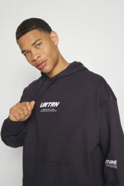 YOURTURN Unisex - Hoodie - Black -Gant shop 8270dd4a3bc44257a802ae827741922a scaled