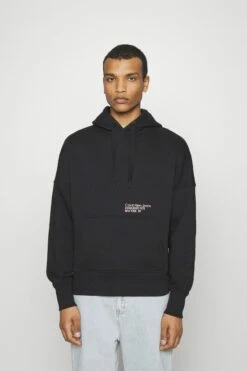 Calvin Klein Jeans Layered Address Hoodie - Sweatshirt - Black -Gant shop 8429ad7070de450f8d9e6b48c86c0a2d scaled