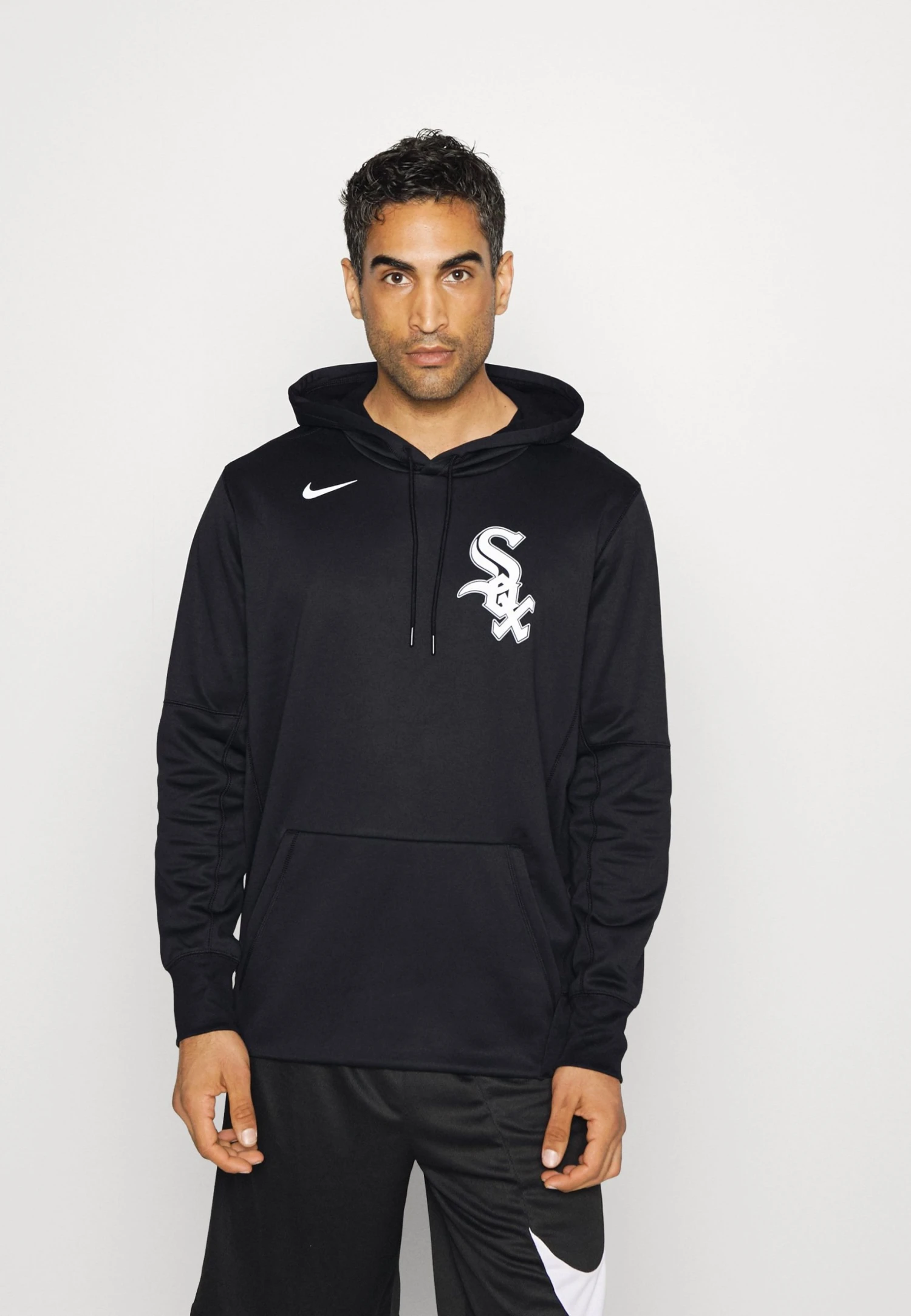 Nike Performance Chicago White Sox Wordmark Therma Performance - Hoodie - Black 3 Nike Performance Chicago White Sox Wordmark Therma Performance - Hoodie - Black