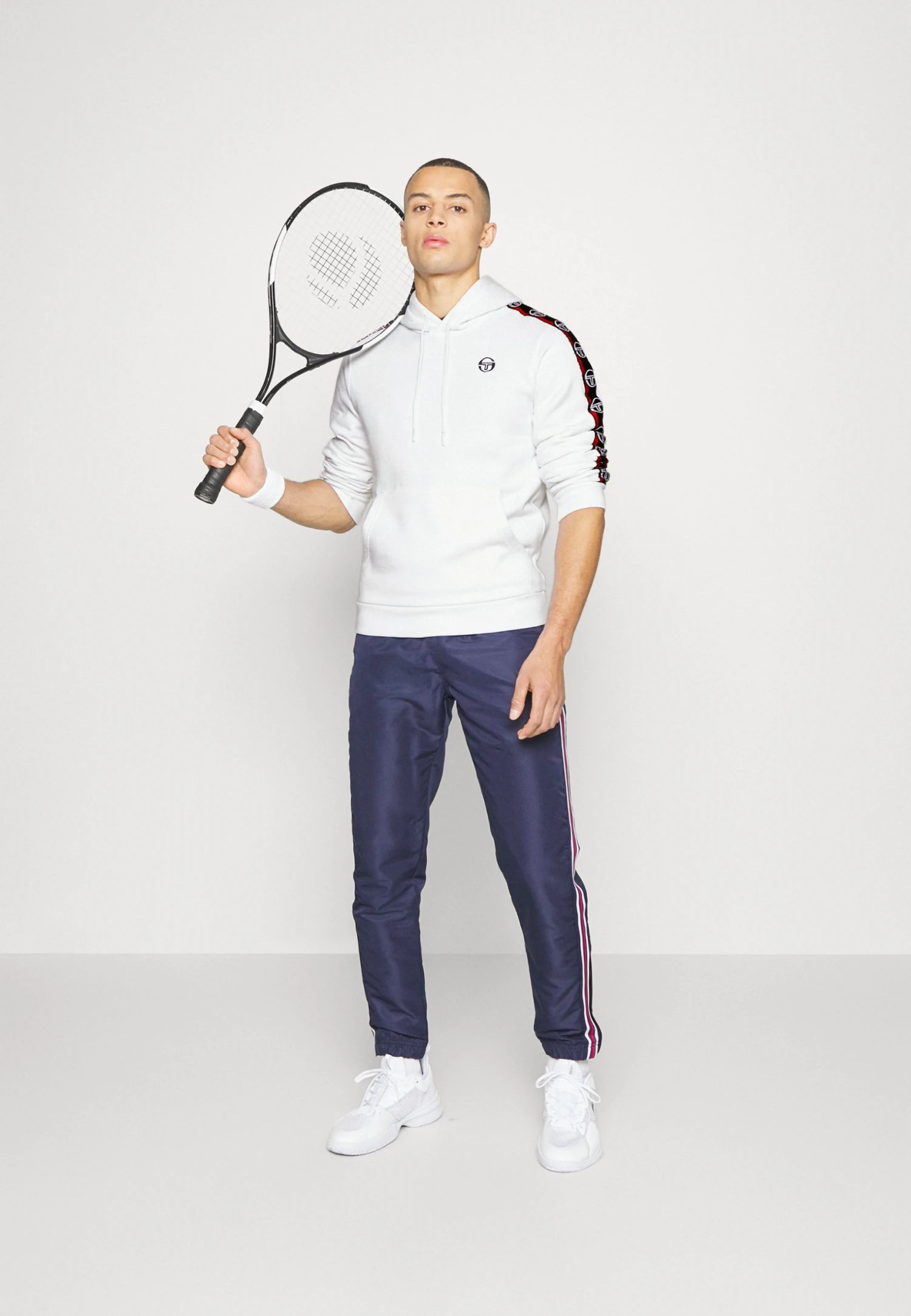 Sergio Tacchini Delaco Hoodie - Sweatshirt - White/Navy 4 Sergio Tacchini Delaco Hoodie - Sweatshirt - White/Navy - Bilde 2