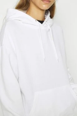 Even&Odd Hoodie - White 13 Even&Odd Hoodie - White -Gant shop 89e806487cdb490dbb53c1cf7fcce508 scaled