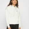 Lacoste Hoodie - Farine 2 Lacoste Hoodie - Farine -Gant shop 8b60841f7a4f4d6cb9a4cdb6887bebba