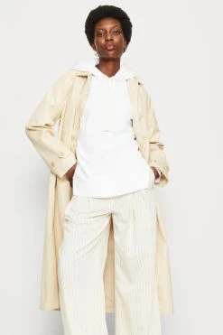Marc O'Polo Wide Fit Hood Long Sleeve - Hoodie - White -Gant shop 8b9d16b9c1014094a95ef7233c5b24f1 scaled