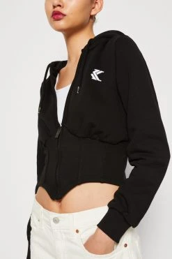 Karl Kani Corset Hoodie Black - Sweatjakke - Black -Gant shop 8fd6cf3530094c3fb623e36eca6537f0 scaled