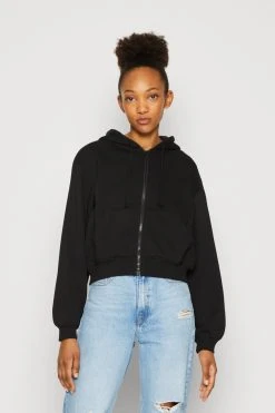 WEEKDAY Volume Zip Hoodie - Sweatjakke - Black